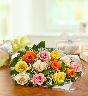 One Dozen Rose Presentation Bouquet