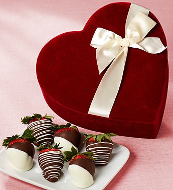 Chocolate Strawberries in Velvet Heart Box